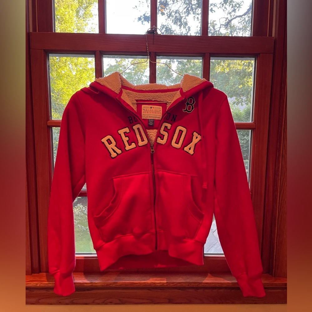 Boston Red Sox Fur Lined Teddy Sweatshirt, Zip-Up - Picture 4 of 7